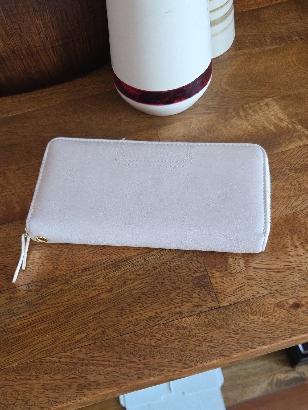 Women's Zip-Around Wallet
